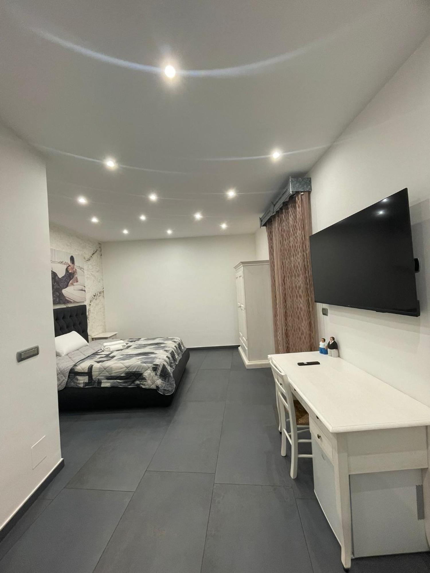 Li Cumpari Salentini Apartment *